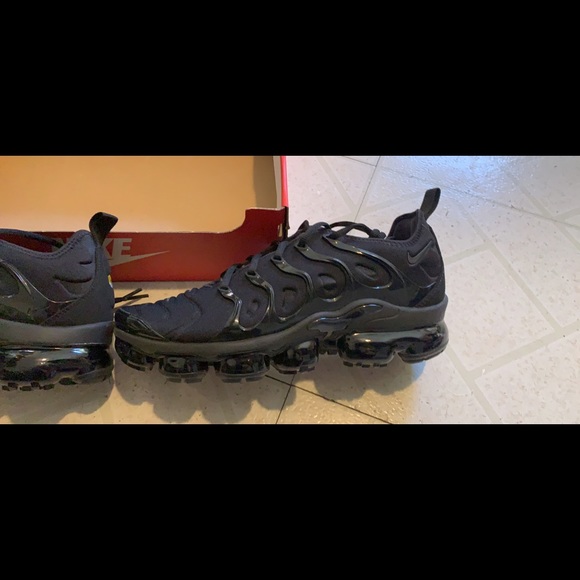Nike Vapormax plus